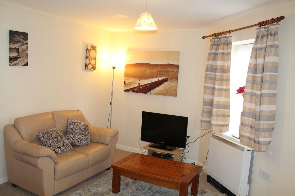 Serviced Apartments Wexford Room photo